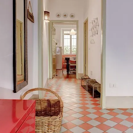 Les Fresques Мантон