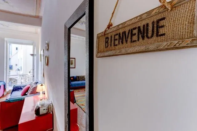 Les Fresques * Mentone